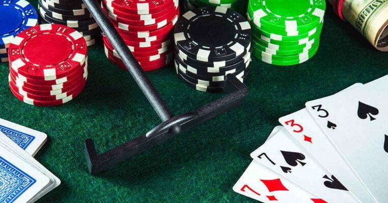 Chiến thuật đánh siêu phẩm Poker không bao giờ thua